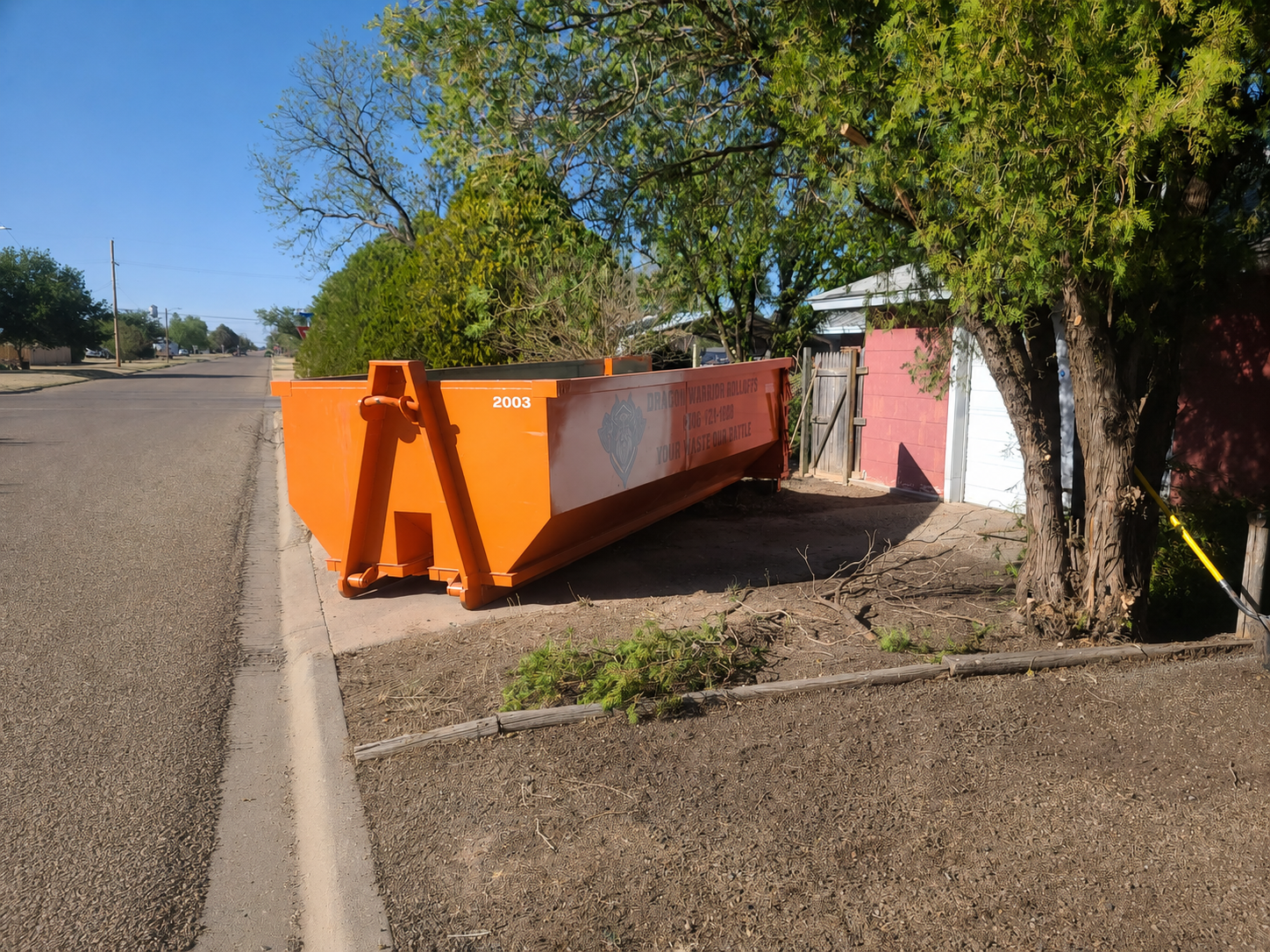 20 yard roll off dumpster from Dragon Warrior Rolloffs in Amarillo TX